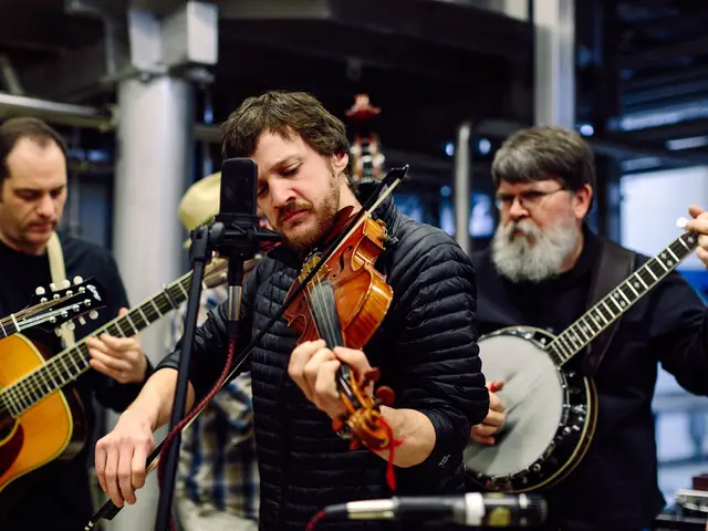 Thunderous performance of Saint-Saëns' Organ Symphony by Anna Lapwood on the monumental 9,999-pipe...